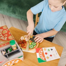 Melissa & Doug Forno della Pizza - Pizzeria Giocattolo in Legno con Cibo Accessori, Gioco di Imitazione Montessori, Regalo Educ