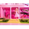 Barbie The Movie - Margot Robbie, bambola del film Barbie da collezione con abito vintage a quadretti rosa e bianco e collana c