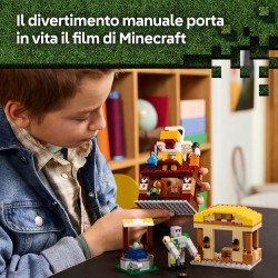 LEGO Minecraft 21273 Attacco al Villaggio del Ghast-Pallone - Giocattolo con Casa di Steve, 4 Minifigure, Golem di Ferro e Funz
