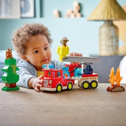 LEGO DUPLO 10473 Autopompa con Manichetta e Pompiere - Gioco Didattico per la Motricità Fine - Camion Giocattolo Rosso con Scal