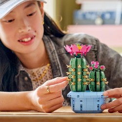 LEGO Botanicals Cactus in Fiore 11509 - Pianta Artificiale in Vaso con 2 Cactus e Fiori Finti - Decorazione per la Casa di San 