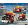 LEGO City 60488 Food Truck delle Patatine - Camion Giocattolo con Negozio Rimovibile, 2 Minifigure, Accessori e Cibo - Idea Reg