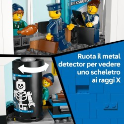 LEGO City 60502 Aeroporto con Aereo Giocattolo - Modello in Miniatura con Terminal, Aeroplano, Rimorchiatore, Ponte, 9 Minifigu