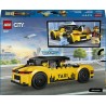 LEGO City 60487 Taxi Giallo - Macchina Giocattolo EV - Modello di Auto con 2 Minifigure e Tetto Rimovibile - Set per Sviluppare