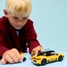 LEGO City 60487 Taxi Giallo - Macchina Giocattolo EV - Modello di Auto con 2 Minifigure e Tetto Rimovibile - Set per Sviluppare