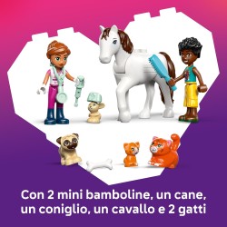 LEGO Friends 42696 Clinica Veterinaria Giocattolo per Animali - Gioco Didattico con Stalla per Cavalli, 2 Mini Bamboline, Cagno