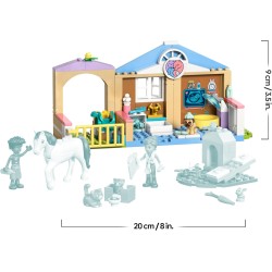 LEGO Friends 42696 Clinica Veterinaria Giocattolo per Animali - Gioco Didattico con Stalla per Cavalli, 2 Mini Bamboline, Cagno