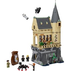 LEGO 76463 Harry Potter Castello di Hogwarts: Ala dell’Infermeria Giocattolo - Kit di Modellismo Fai da Te con 7 Minifigure tra