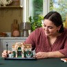 LEGO 10362 Icons Café Francese - Kit Modellismo Fai da Te per Adulti da Collezione - Casa in Miniatura Progettata come Decorazi