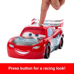 Mattel CARS - HXJ34 Saetta McQueen Corsa Globale Derapa e Sfreccia, veicolo con interruttore e 2 modalità rettilineo e sfreccia