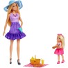 Mattel - Barbie JBF43 - Famiglia e Amici, set con bambole Barbie Malibu e la piccola Chelsea, più di 9 accessori e abiti a tema