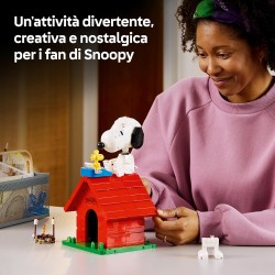 LEGO 21368 Ideas Peanuts: la Cuccia di Snoopy - Kit di Modellismo da Esposizione per Adulti con Personaggi di Snoopy e Woodstoc
