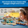LEGO 60506 City Classic Tram Classico della Spiaggia - Treno Giocattolo con Binari, Scena di Strada, 5 Minifigure e 5 Figure di
