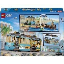LEGO 60506 City Classic Tram Classico della Spiaggia - Treno Giocattolo con Binari, Scena di Strada, 5 Minifigure e 5 Figure di