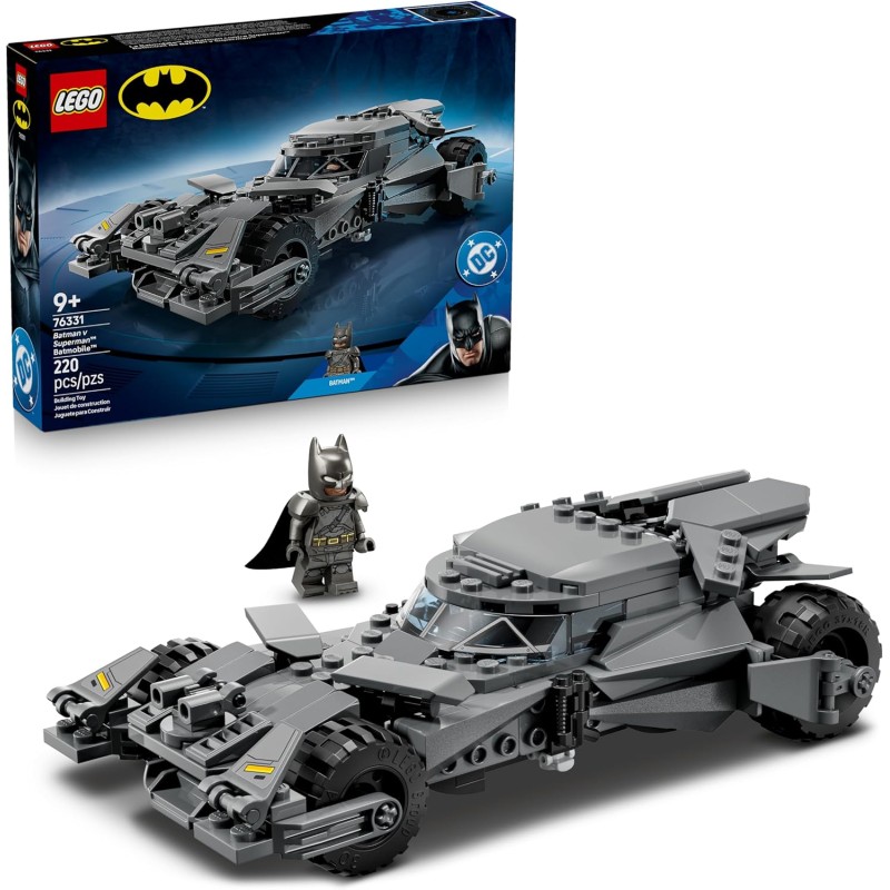 LEGO 76331 DC Batman v Superman Batmobile - Macchina Giocattolo - Kit Modellismo da Collezione con Minifigure del Supereroe