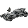 LEGO 76331 DC Batman v Superman Batmobile - Macchina Giocattolo - Kit Modellismo da Collezione con Minifigure del Supereroe