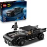 LEGO 76332 DC Batmobile di Batman - Macchina Giocattolo - Kit di Modellismo da Collezione con Minifigure del Supereroe e Moneta