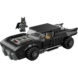 LEGO 76332 DC Batmobile di Batman - Macchina Giocattolo - Kit di Modellismo da Collezione con Minifigure del Supereroe e Moneta