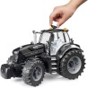 BRUDER 03162 - DEUTZ-FAHR 8280 TTV Warrior | Trattore per fattoria, agricoltura, giocattolo dai 3 anni in su, nero, 1:16
