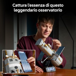 LEGO Icons 11382 Telescopio Spaziale Hubble - Kit di Modellismo 3D per Adulti - Set STEM con Pannelli Solari, Quadro Comandi e 