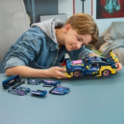 LEGO Technic 42236 Auto Ford Mustang GT Custom Garage GT Giocattolo - Kit di Modellismo con Motore V8, Sterzo HOG e Parti della