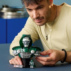 LEGO | 76345 Marvel Busto del Dottor Destino - Kit di Modellismo per Adulti da Esposizione con Minifigure da Collezione e Targh
