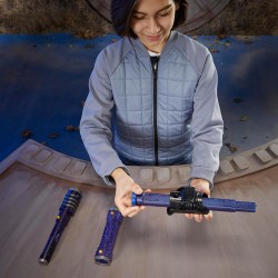 Star Wars Hasbro, Lightsaber Forge Kyber Core Darksaber, Spada Laser Giocattolo Elettronica dei Personaggi della Serie, Design 