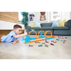 Hot Wheels Track Creator Confezione Triplo Loop con macchinina 1:64